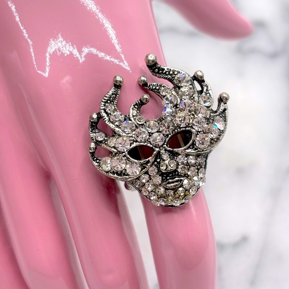 Venetian Costume Mask Crystal Finger Stretch Fashion Ring